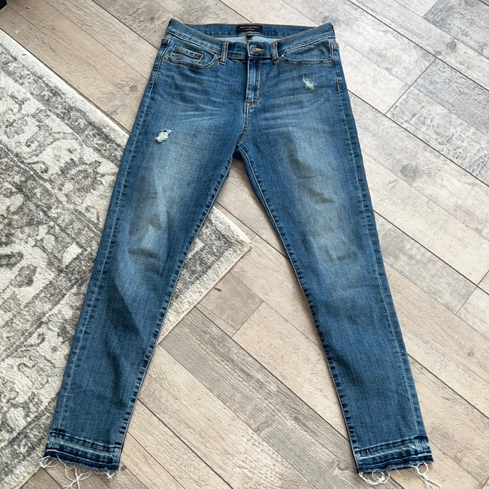 Banana Republic Women's Skinny Jeans in Medium Blue Wash